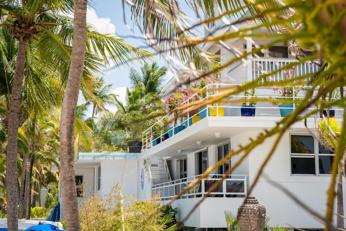 Numero Uno Beach House San Juan Exterior photo